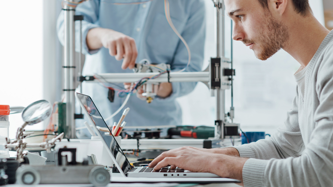 Cómo la tecnología está revolucionando la cadena de suministro: El nuevo rol del Ingeniero Industrial