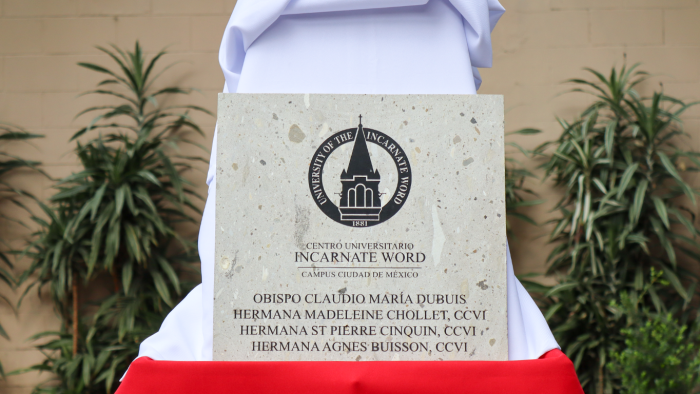 Primera pieza del proyecto Paving the Future